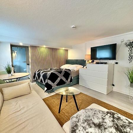 Ruhiges Retreat Souterrain-Apartment Werbach Naehe Pferdemarkt W31 Oldenburg Exterior foto