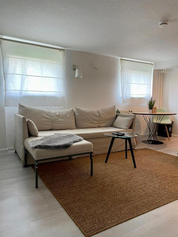 Ruhiges Retreat Souterrain-Apartment Werbach Naehe Pferdemarkt W31 Oldenburg Exterior foto