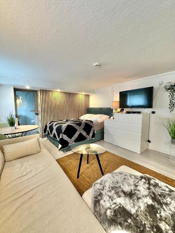 Ruhiges Retreat Souterrain-Apartment Werbach Naehe Pferdemarkt W31 Oldenburg Exterior foto