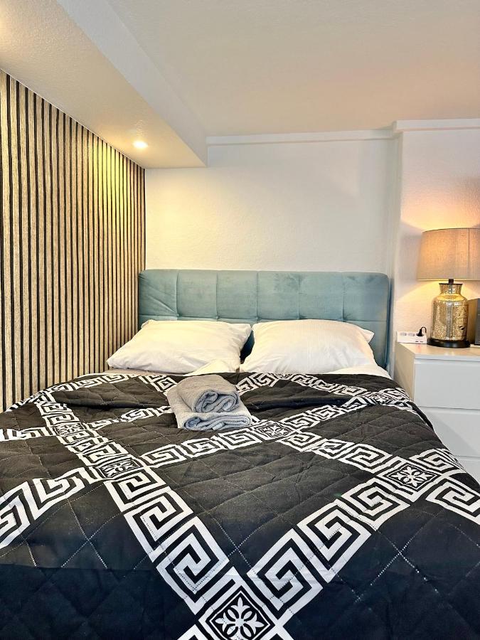 Ruhiges Retreat Souterrain-Apartment Werbach Naehe Pferdemarkt W31 Oldenburg Exterior foto