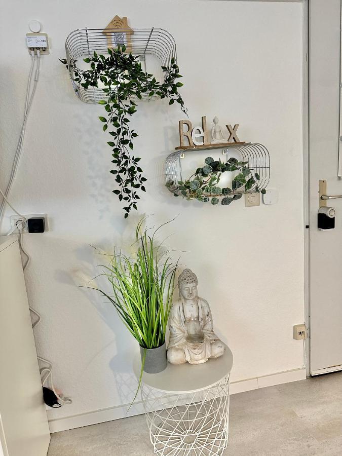 Ruhiges Retreat Souterrain-Apartment Werbach Naehe Pferdemarkt W31 Oldenburg Exterior foto