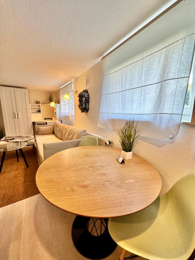 Ruhiges Retreat Souterrain-Apartment Werbach Naehe Pferdemarkt W31 Oldenburg Exterior foto